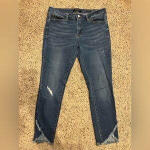 Size 15/32 GUC Judy Blue skinny jeans